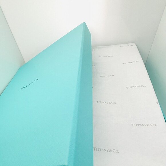 Tiffany Blue Leather Folding Necklace Presentation Blue Gift Box Storage Pouch - Picture 9 of 11